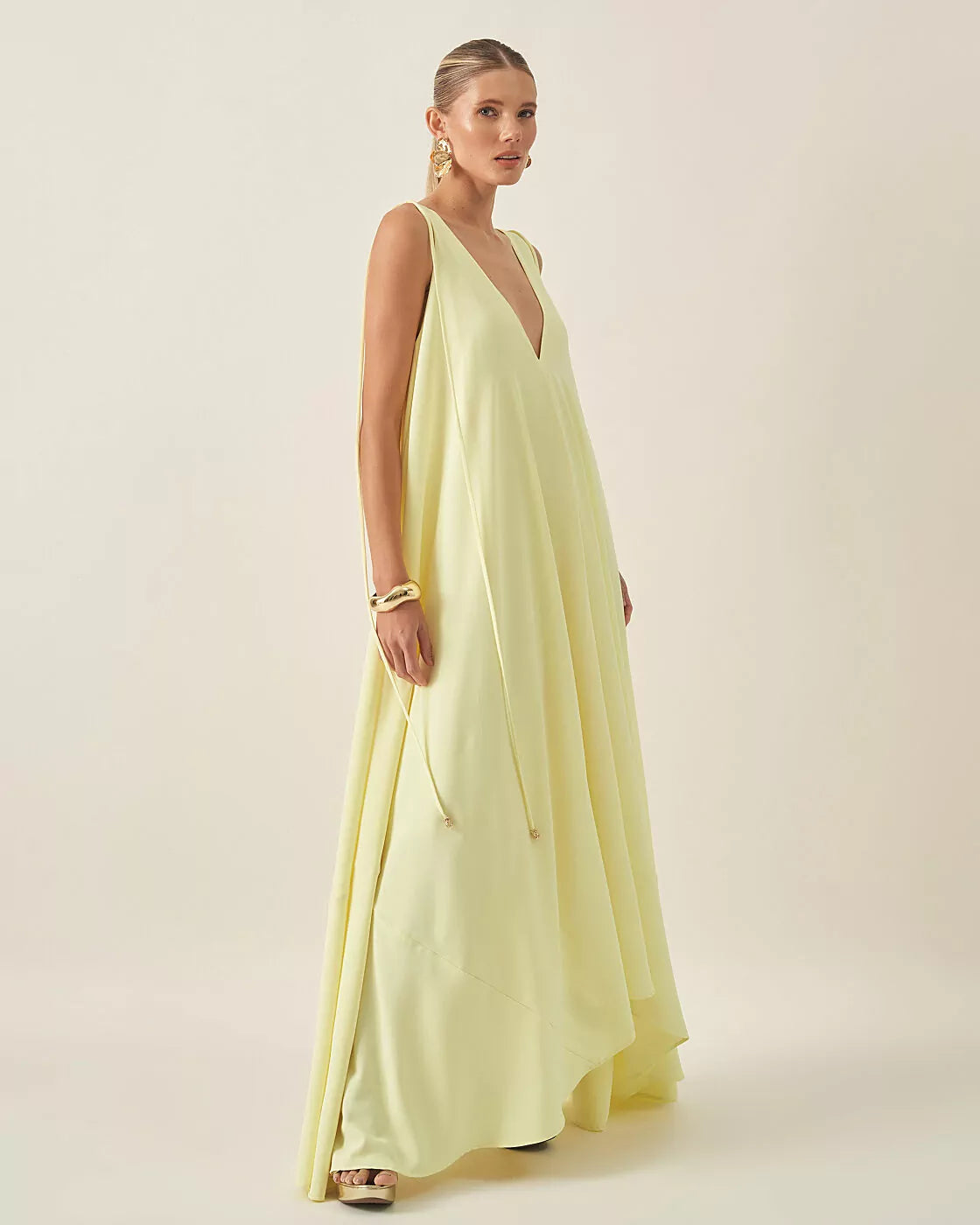 Robe verte satinée